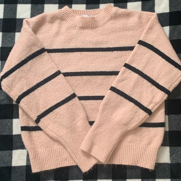 Women’s Double Zero Spicy Small Pink W/ Black Stripes Sweater - Picture 2 of 6